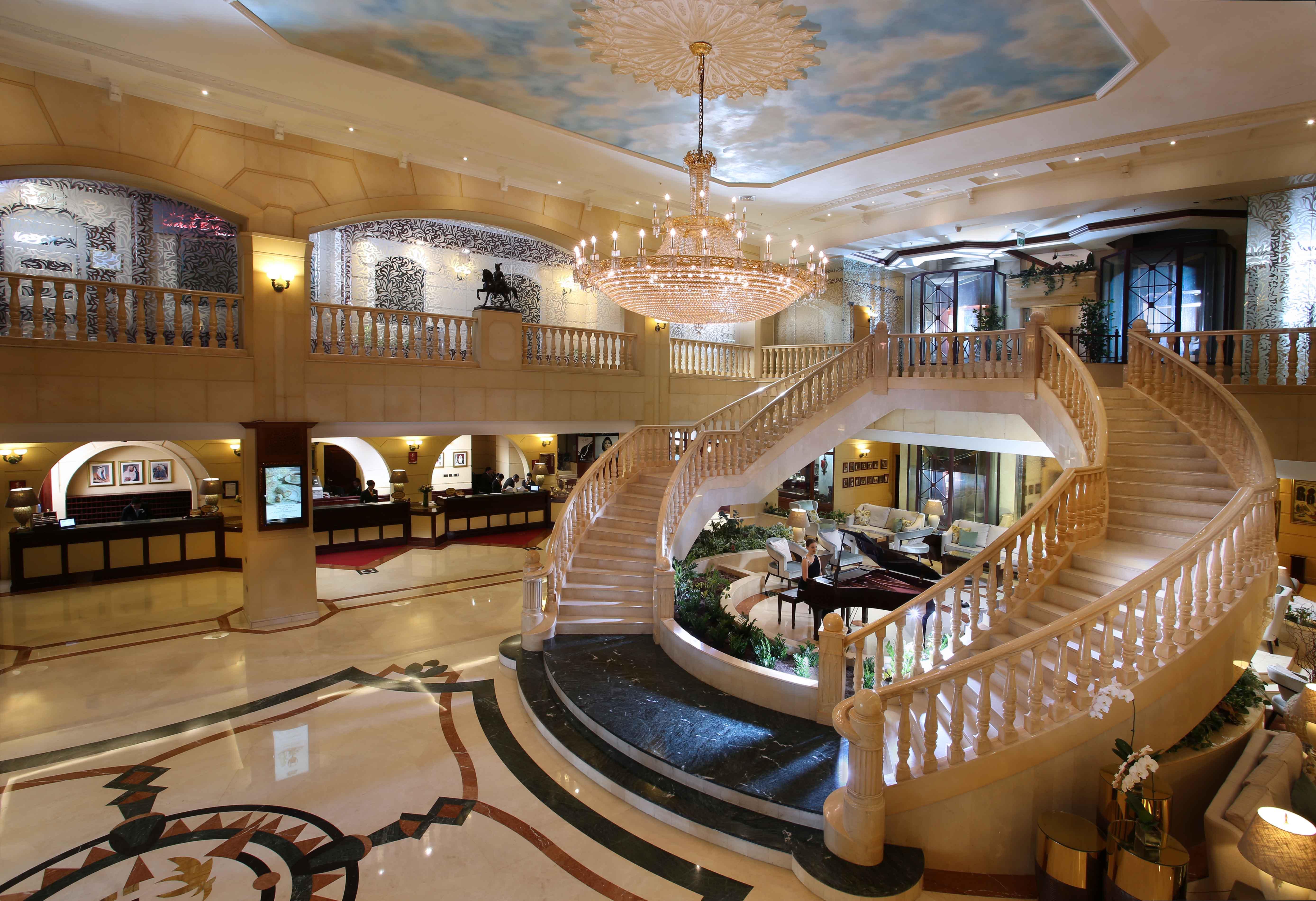 Knight Castle Hotel Ντουμπάι Εξωτερικό φωτογραφία Lobby