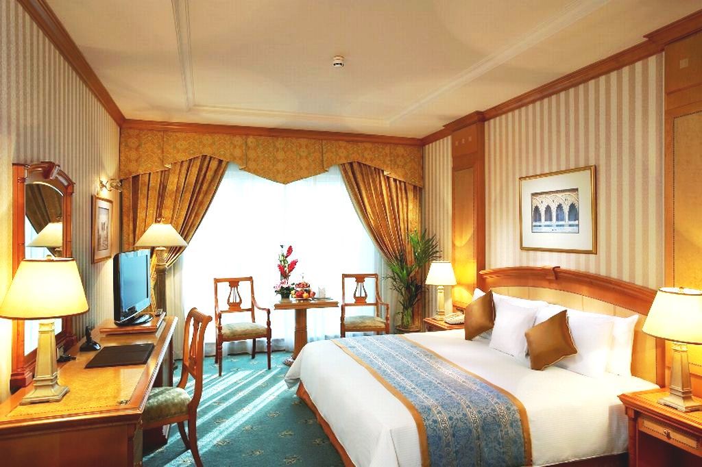 Knight Castle Hotel Ντουμπάι Εξωτερικό φωτογραφία A room at the hotel